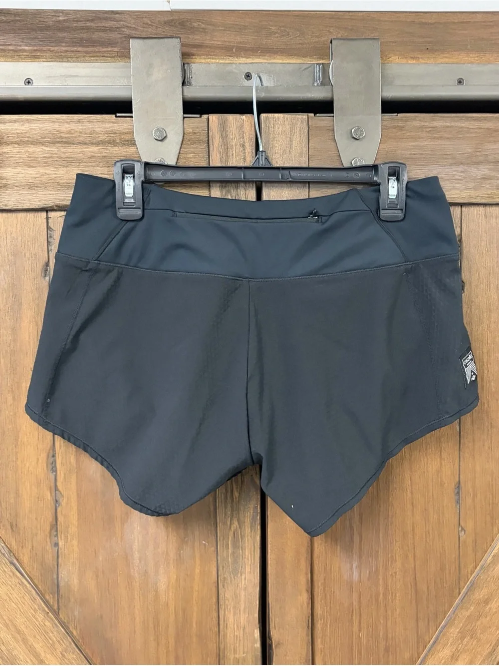 Oiselle Mac Roga Athletic Running Yoga Shorts Black Size 6